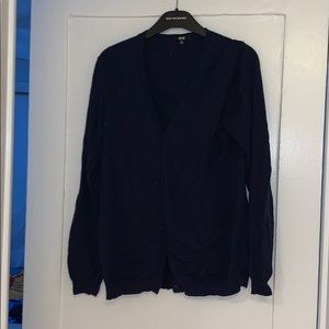 Uniqlo lightweight cardigan sweater